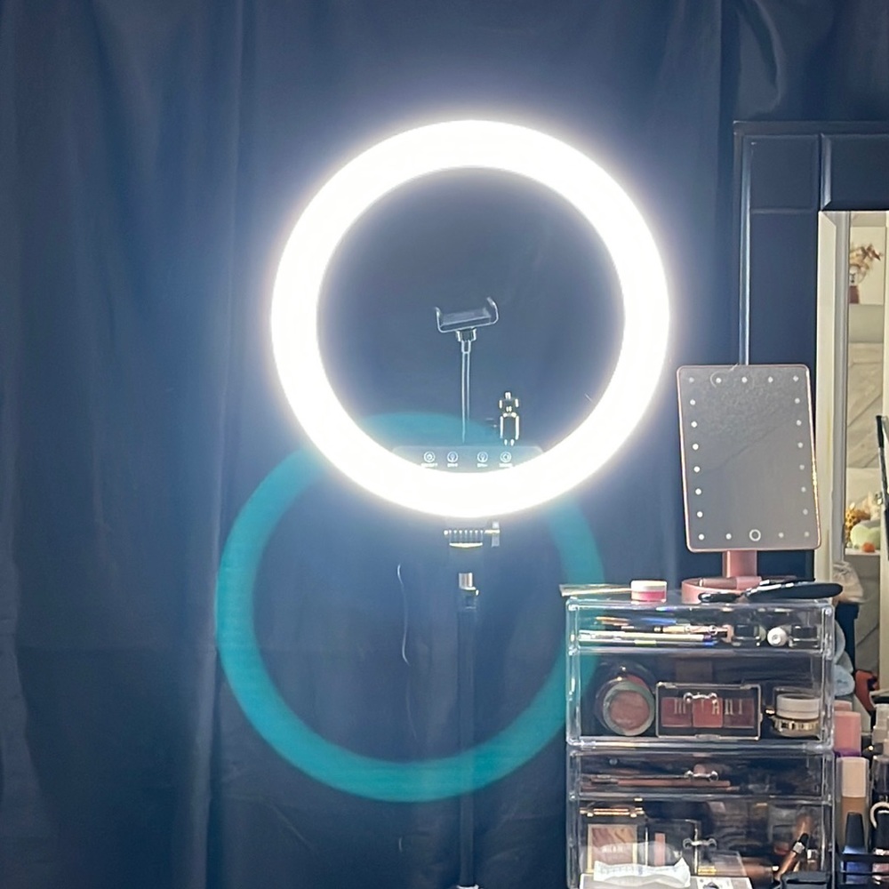 Ring light